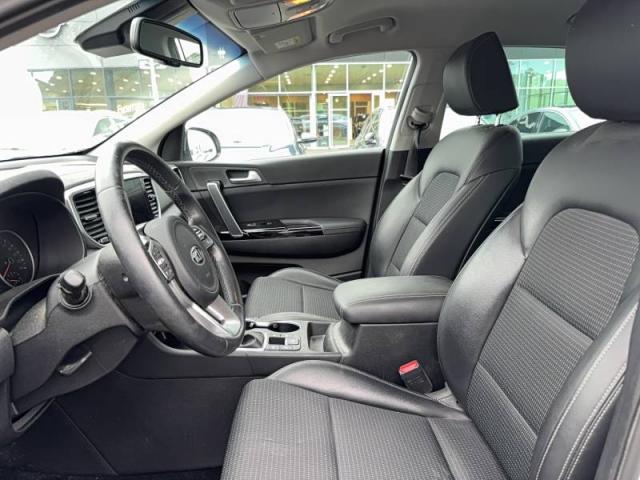 Kia Sportage image 9