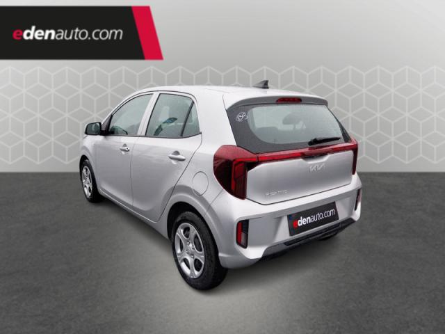 Kia Picanto image 9