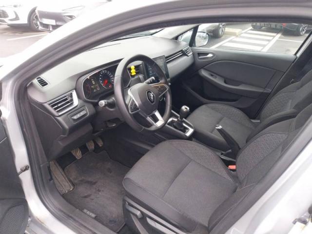 Renault Clio image 8