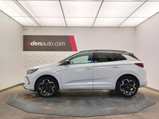 Opel Grandland image 1