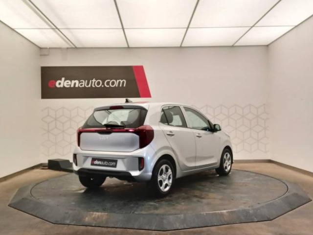 Kia Picanto image 4