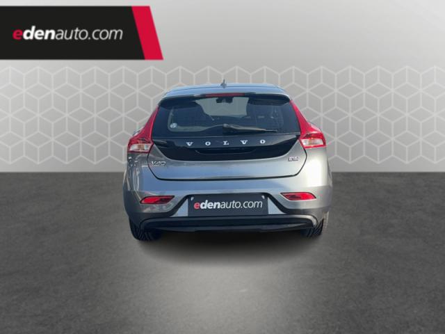 Volvo V40 image 1