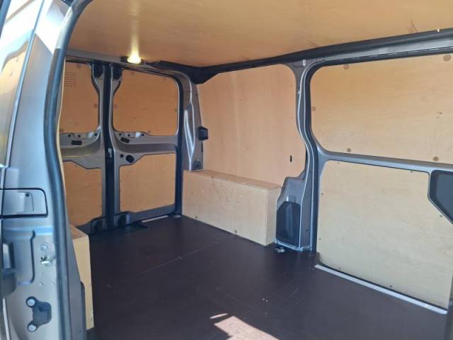 Opel Vivaro image 1