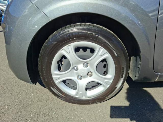 Kia Picanto image 9