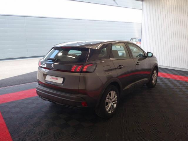 Peugeot 3008 image 2