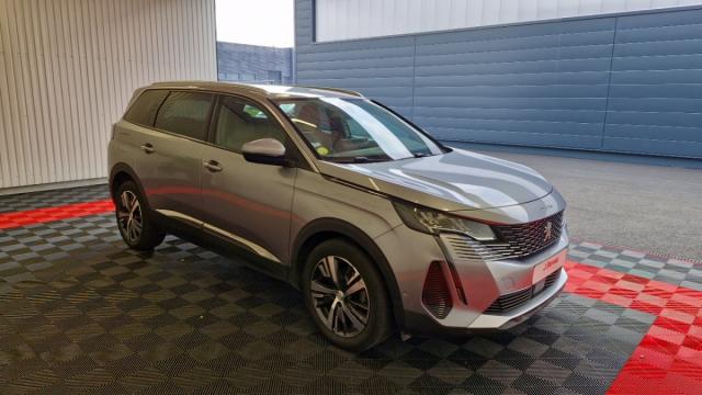 Peugeot 5008 image 4