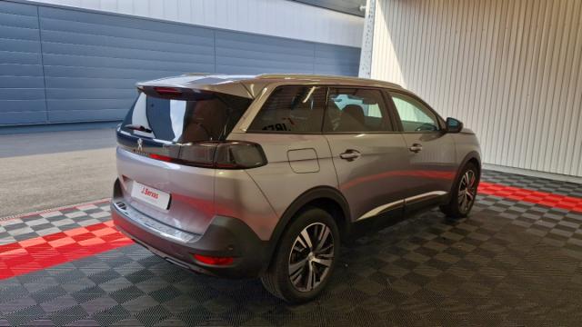 Peugeot 5008 image 7