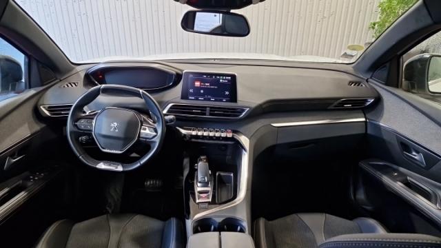 Peugeot 3008 image 1