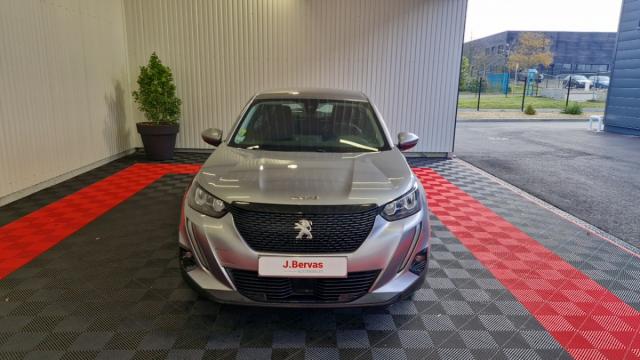 Peugeot 2008 image 2