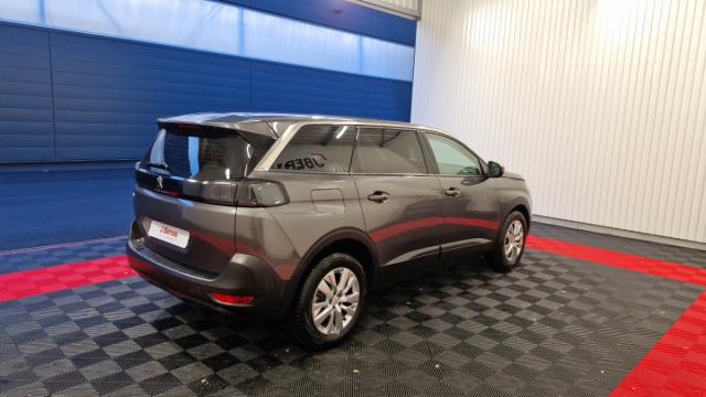 Peugeot 5008 image 3