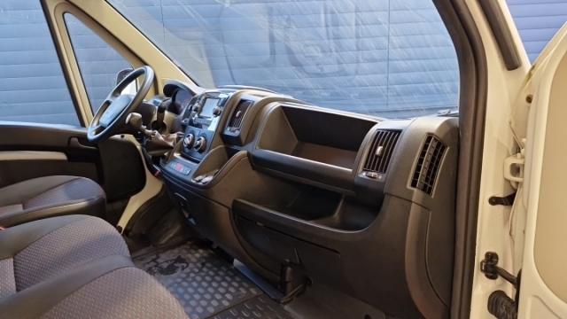 Peugeot Boxer image 4