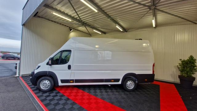 Peugeot Boxer image 3