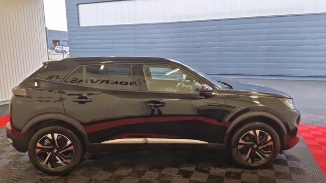 Peugeot 2008 image 8
