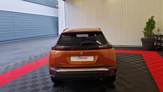 Peugeot 2008 image 2