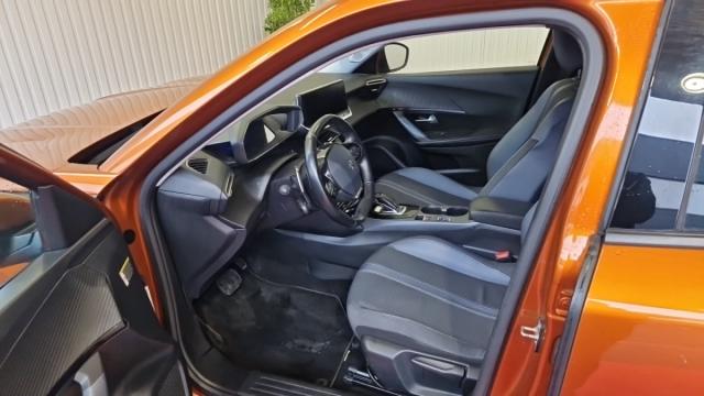 Peugeot 2008 image 4