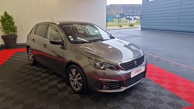 Peugeot 308 image 1