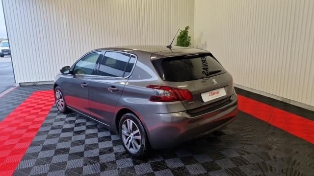 Peugeot 308 image 7