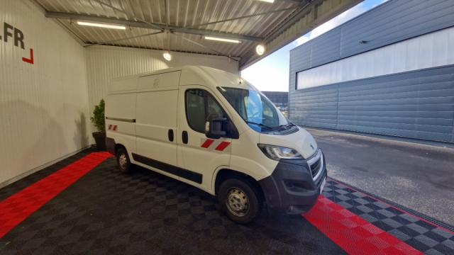 Peugeot Boxer image 1