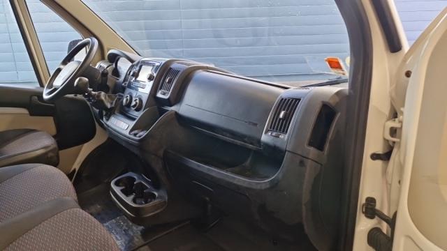 Peugeot Boxer image 9