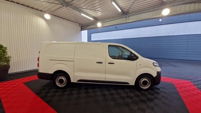 Opel Vivaro image 8