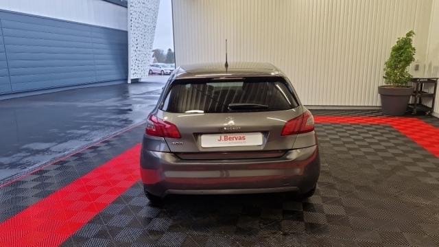 Peugeot 308 image 1