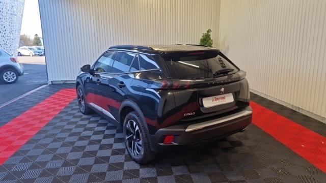 Peugeot 2008 image 3