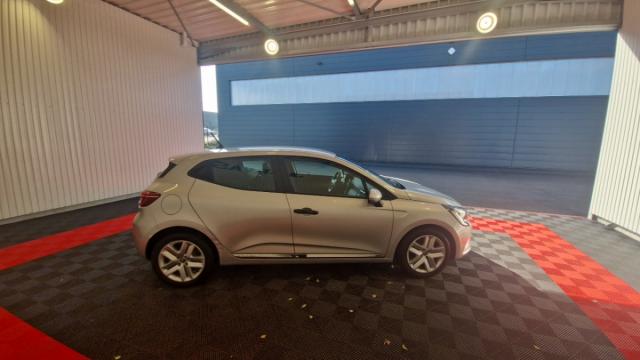 Renault Clio image 9