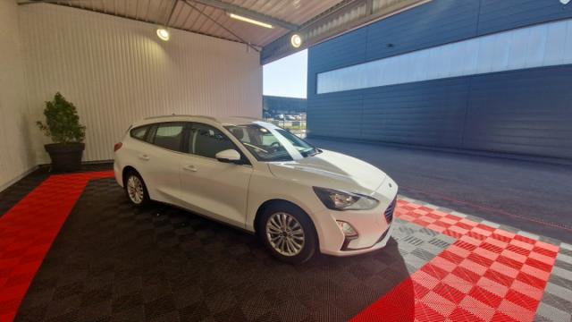 Ford Focus image 6