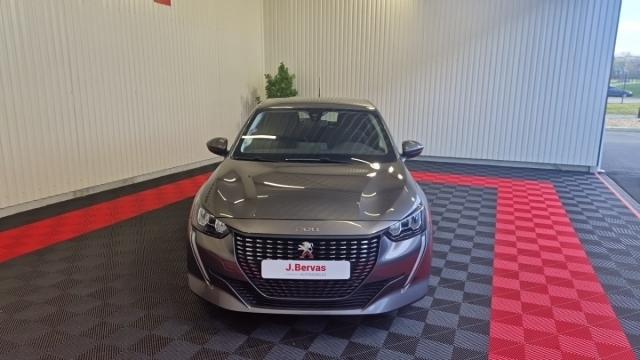 Peugeot 208 image 2
