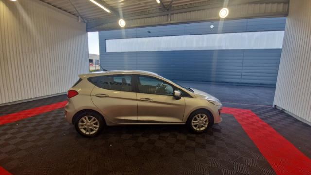 Ford Fiesta image 9