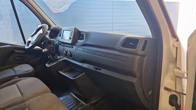 Renault Master image 3