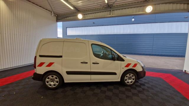 Peugeot Partner image 1
