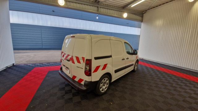 Peugeot Partner image 2