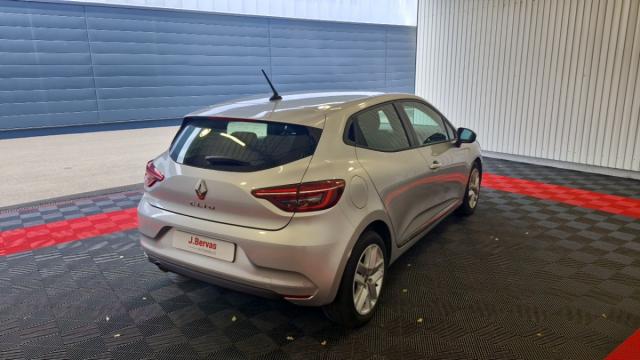 Renault Clio image 9