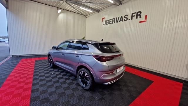 Opel Grandland image 2