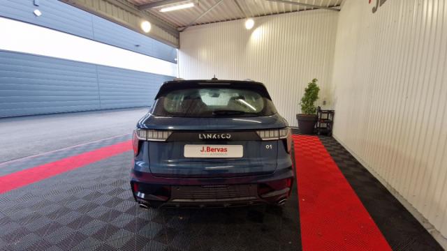 Lynk & Co 01 image 2