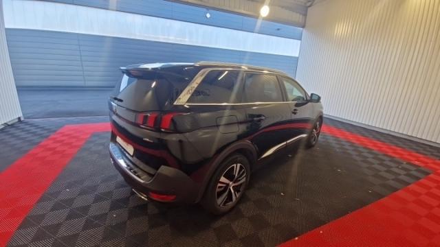 Peugeot 5008 image 3