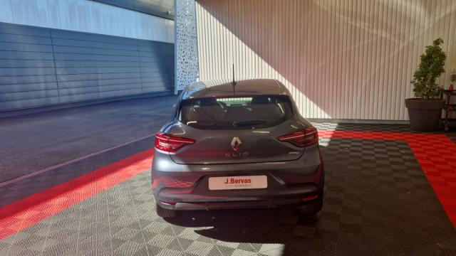 Renault Clio image 1