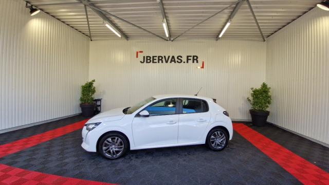 Peugeot 208 image 8