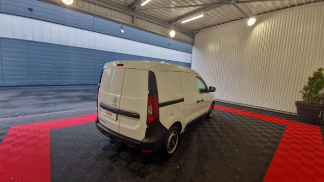 Renault Express Van image 2