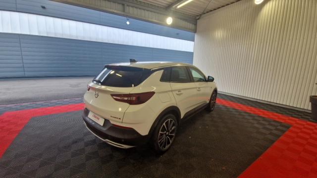 Opel Grandland X image 1