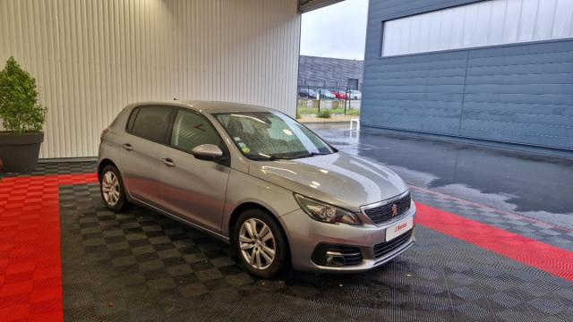 Peugeot 308 image 7