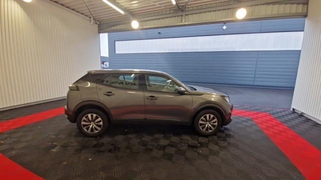 Peugeot 2008 image 3