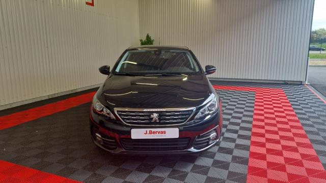 Peugeot 308 image 1