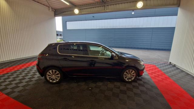 Peugeot 308 image 7