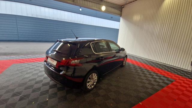 Peugeot 308 image 5