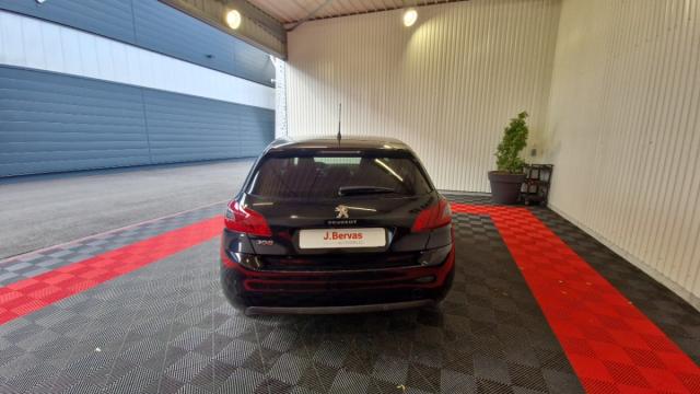 Peugeot 308 image 3
