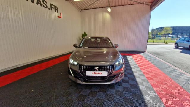 Peugeot 208 image 1