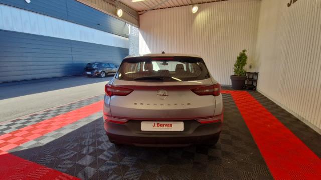 Opel Grandland image 2
