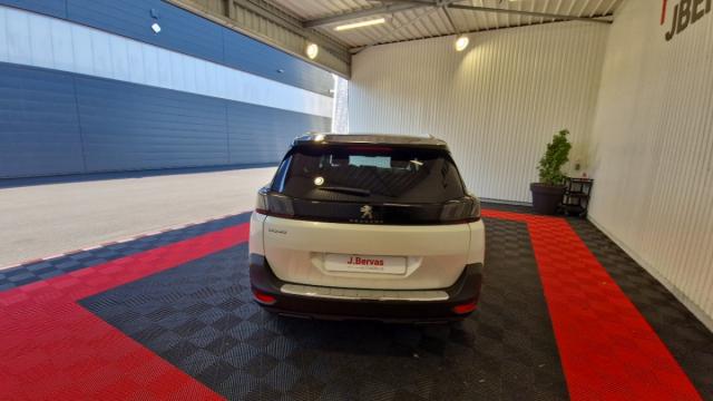 Peugeot 5008 image 9
